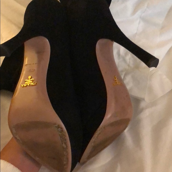Perfect condition black Prada suede boots - Picture 3 of 7